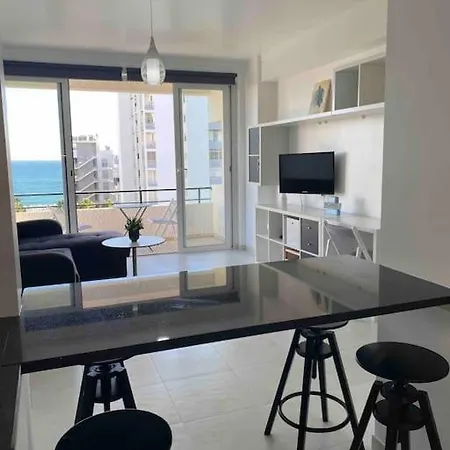 Apartment Amazing Sea View In